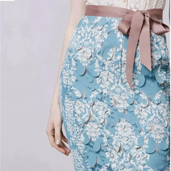 Byron Lars Cream Lace Fleur-De-Lys Sheath - Picture 2 of 7